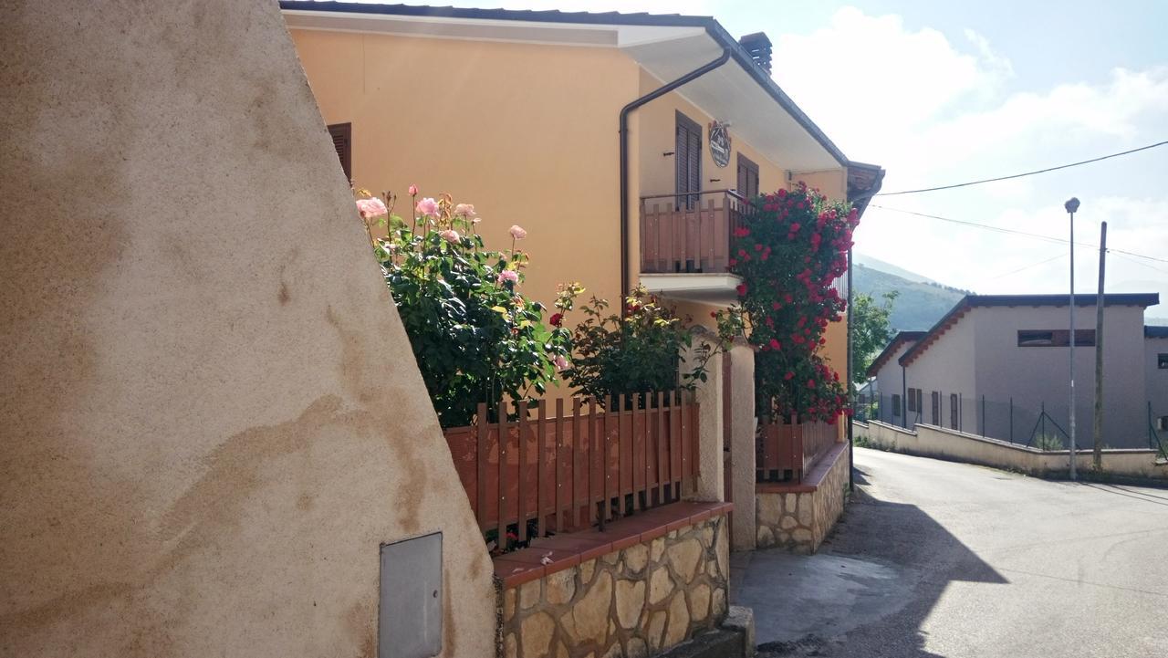 B&B A Casa Di Nonna Massa d'Albe Екстериор снимка
