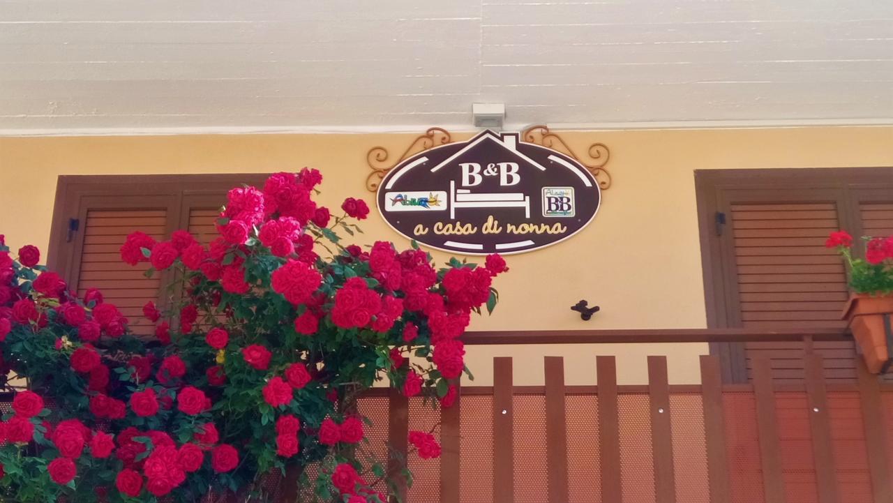 B&B A Casa Di Nonna Massa d'Albe Екстериор снимка
