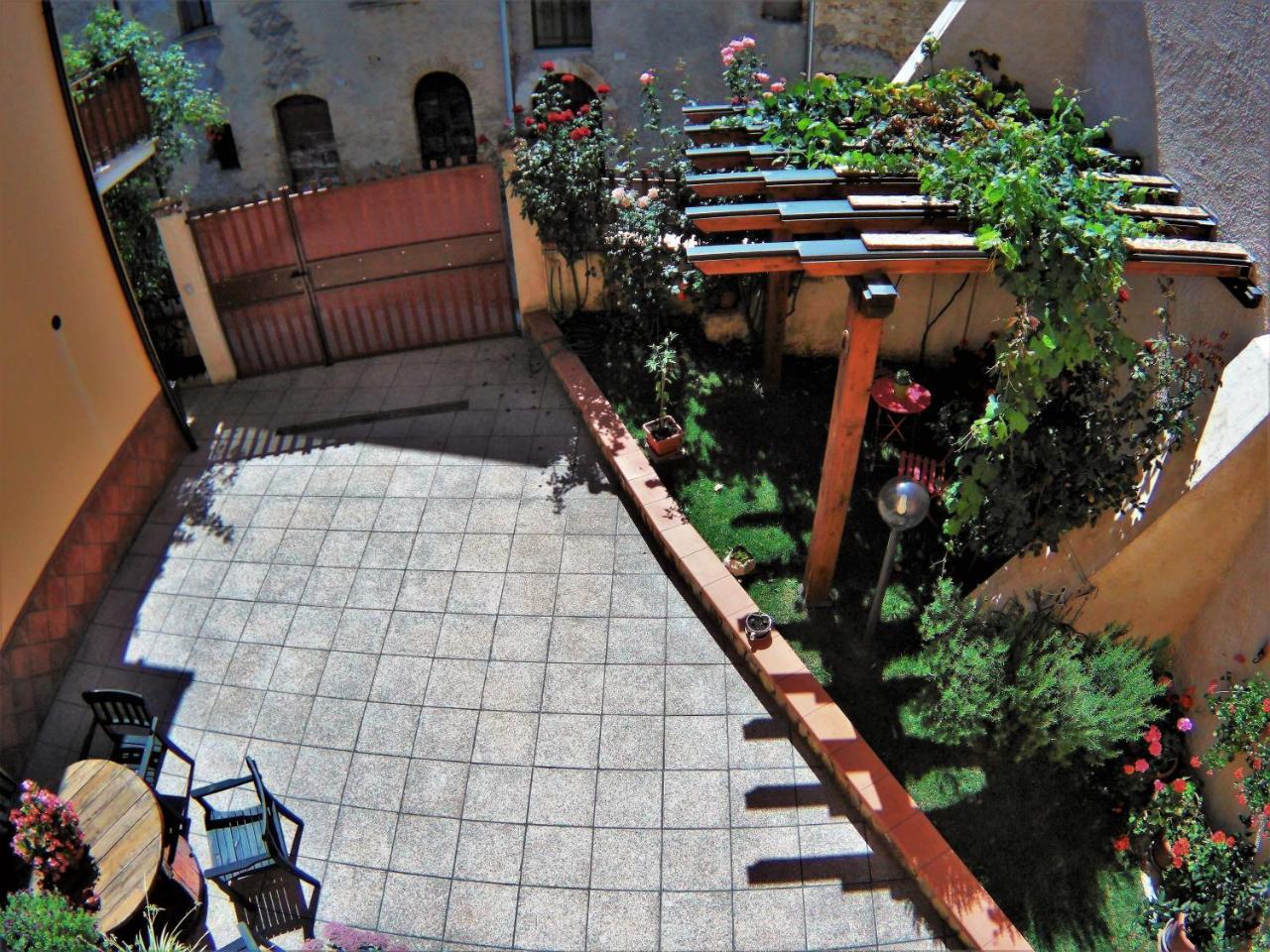 B&B A Casa Di Nonna Massa d'Albe Екстериор снимка